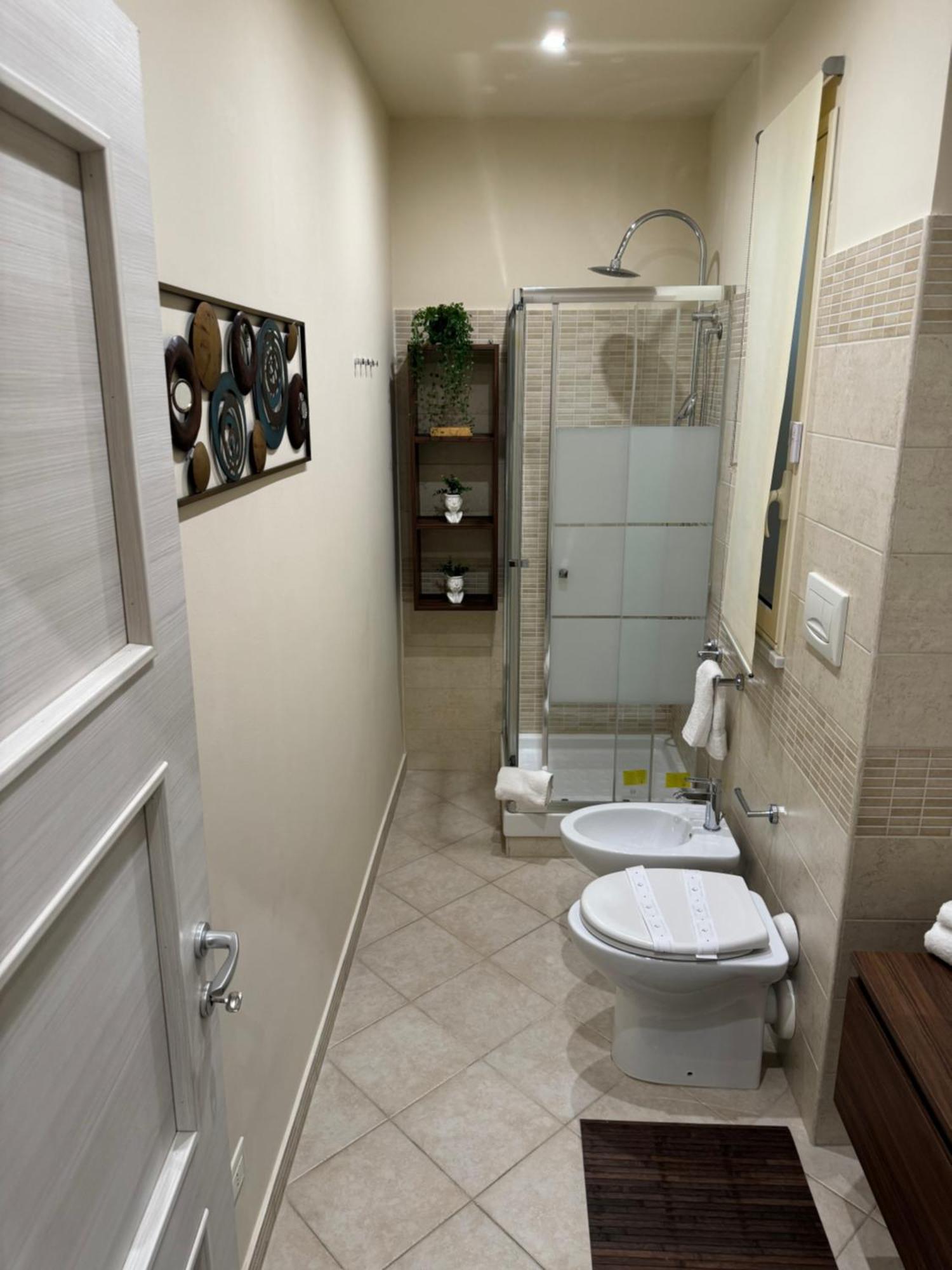 Domus Fysi Hotel ปาแลร์โม ภายนอก รูปภาพ