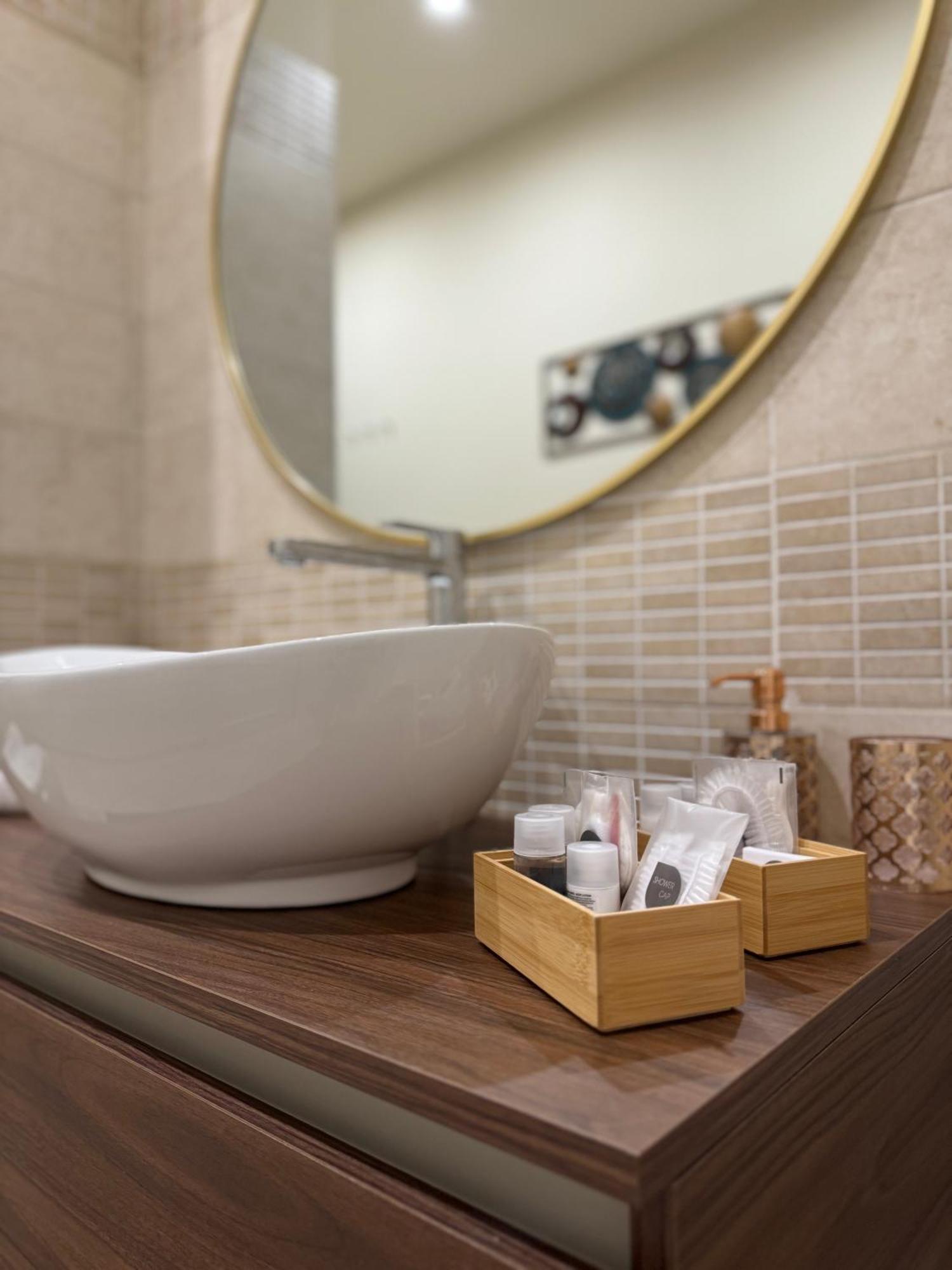 Domus Fysi Hotel ปาแลร์โม ภายนอก รูปภาพ